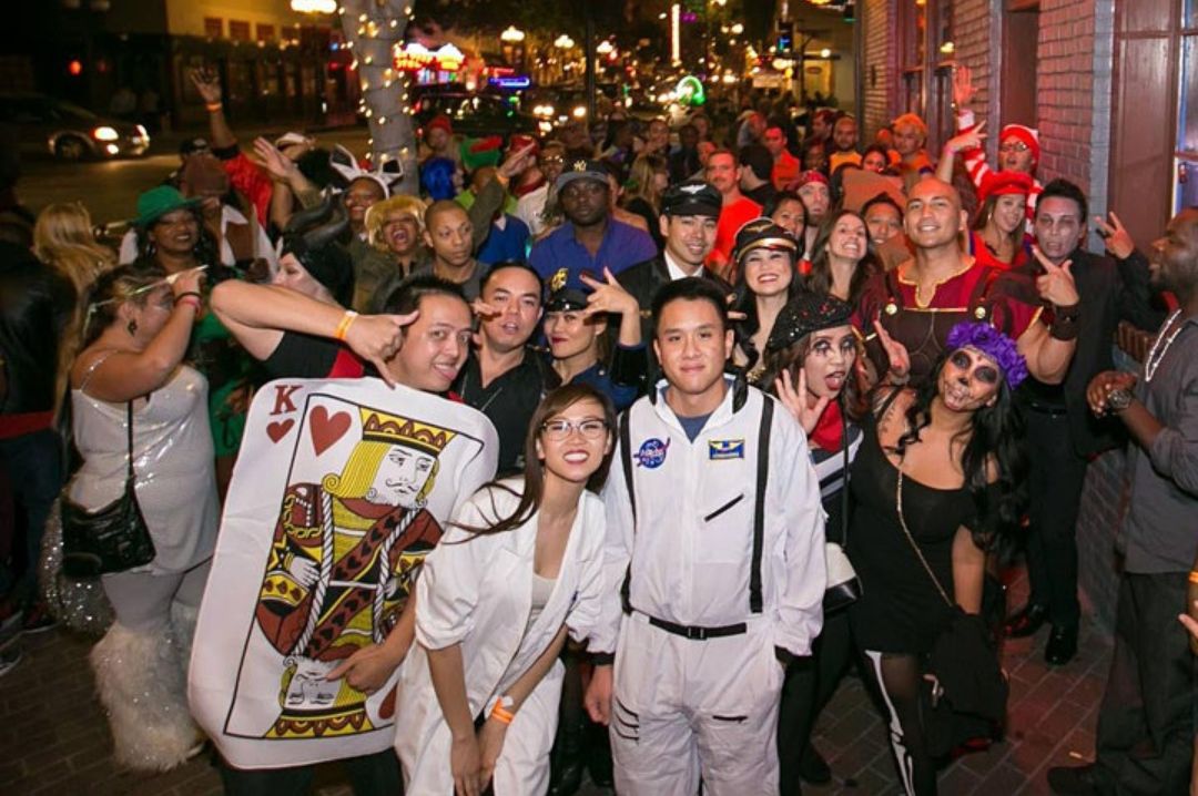 Halloween Pub Crawl Los Angeles