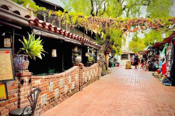 Photo for: El Paseo Inn Keeps the Heart of Olvera Street Beating