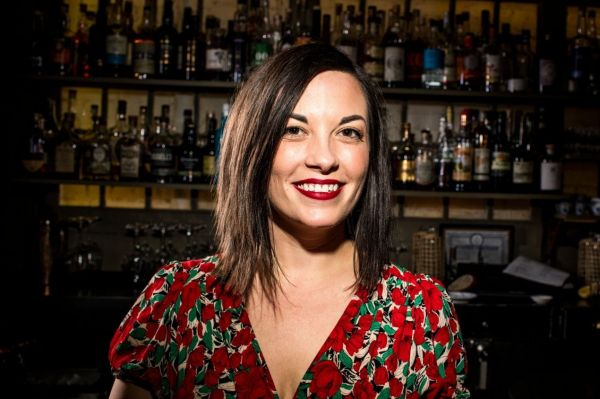 Photo for: Making a Gin Martini with Eryn Reece